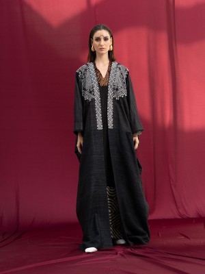 Black Kashan Bisht